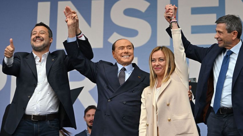 Giorgia Meloni sworn in as Italy’s prime minister.