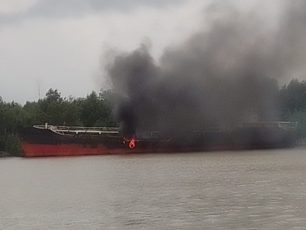 FG sets vessel of stolen crude oil ablaze in Delta, warns bunkerers, investors